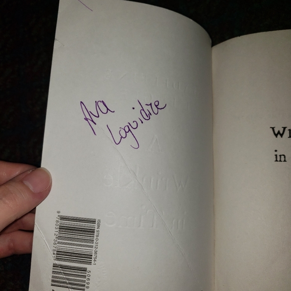 A Wrinkle in Time 3 pc fair condition bundle - Picture 7 of 8